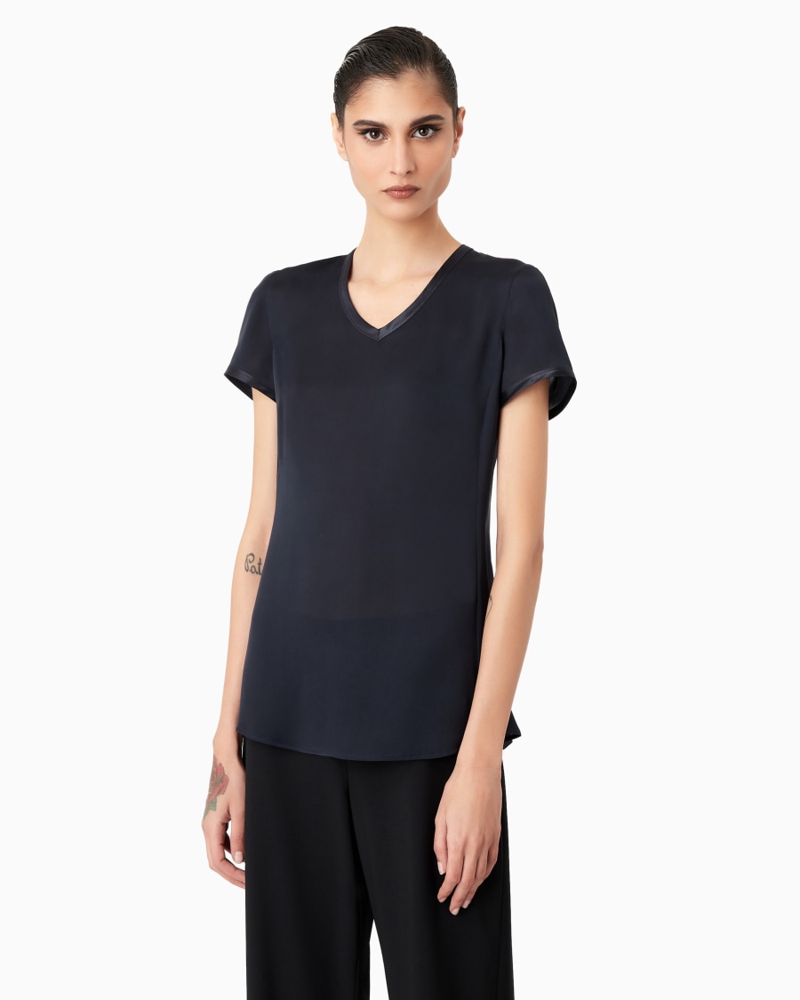 The world of armani BLUSA IN CHARMEUSE DI SETA CON SCOLLO A V Offerta speciale della fabbrica