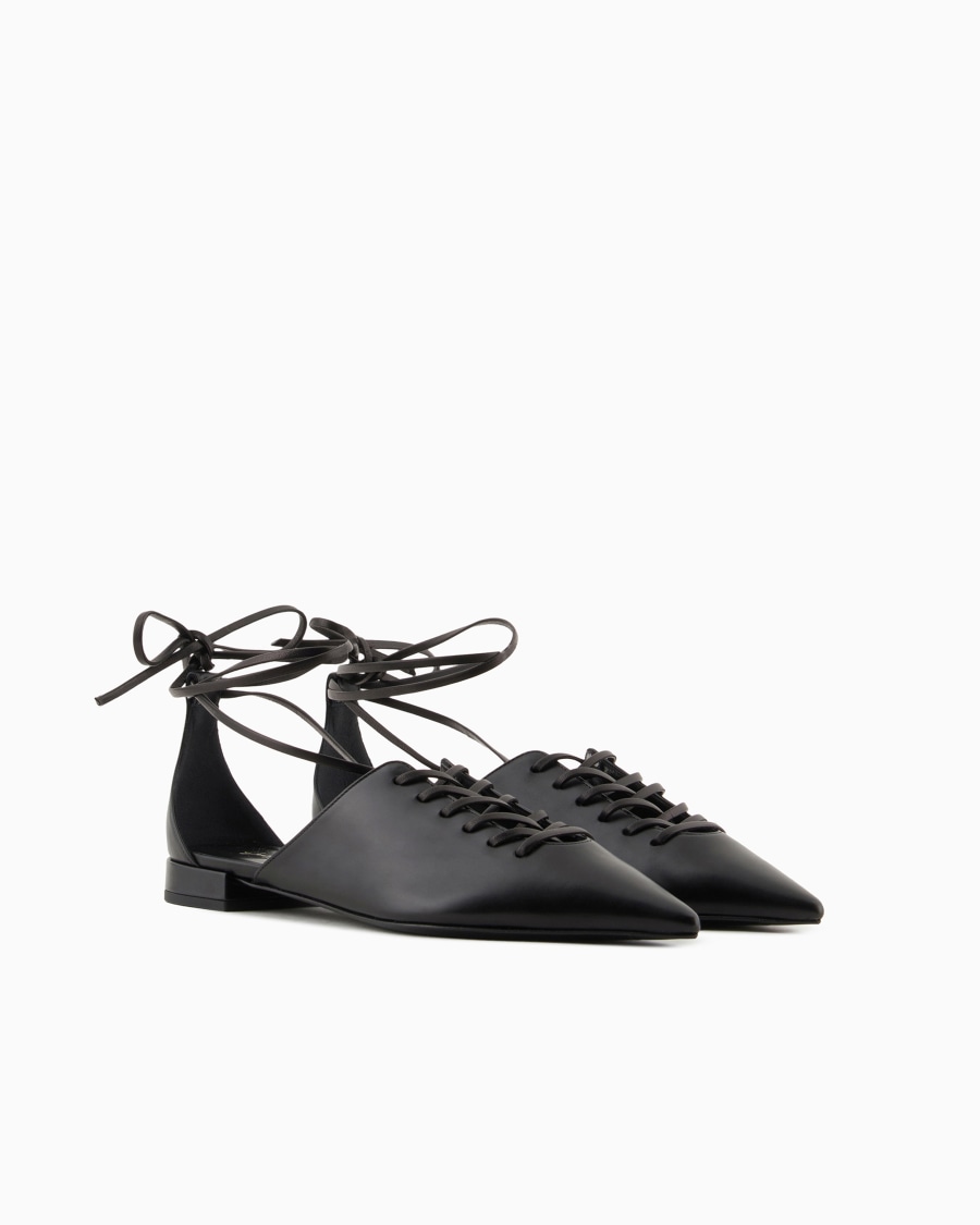 The world of armani BALLERINE IN PELLE CON ALLACCIATURA ALLA CAVIGLIA Vendite stagionali