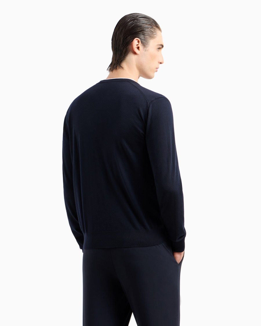 The world of armani CARDIGAN CON BOTTONI IN LANA VERGINE Comprane uno, ottenene uno gratis