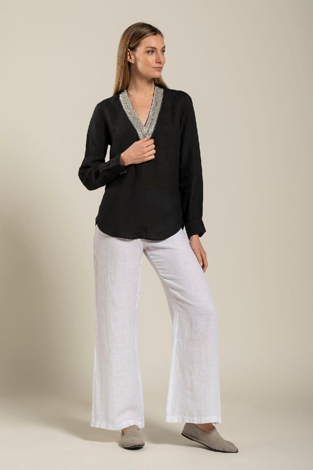 120% Lino Long Sleeve Blouse With V-Neck and Sequin Detail Promozione