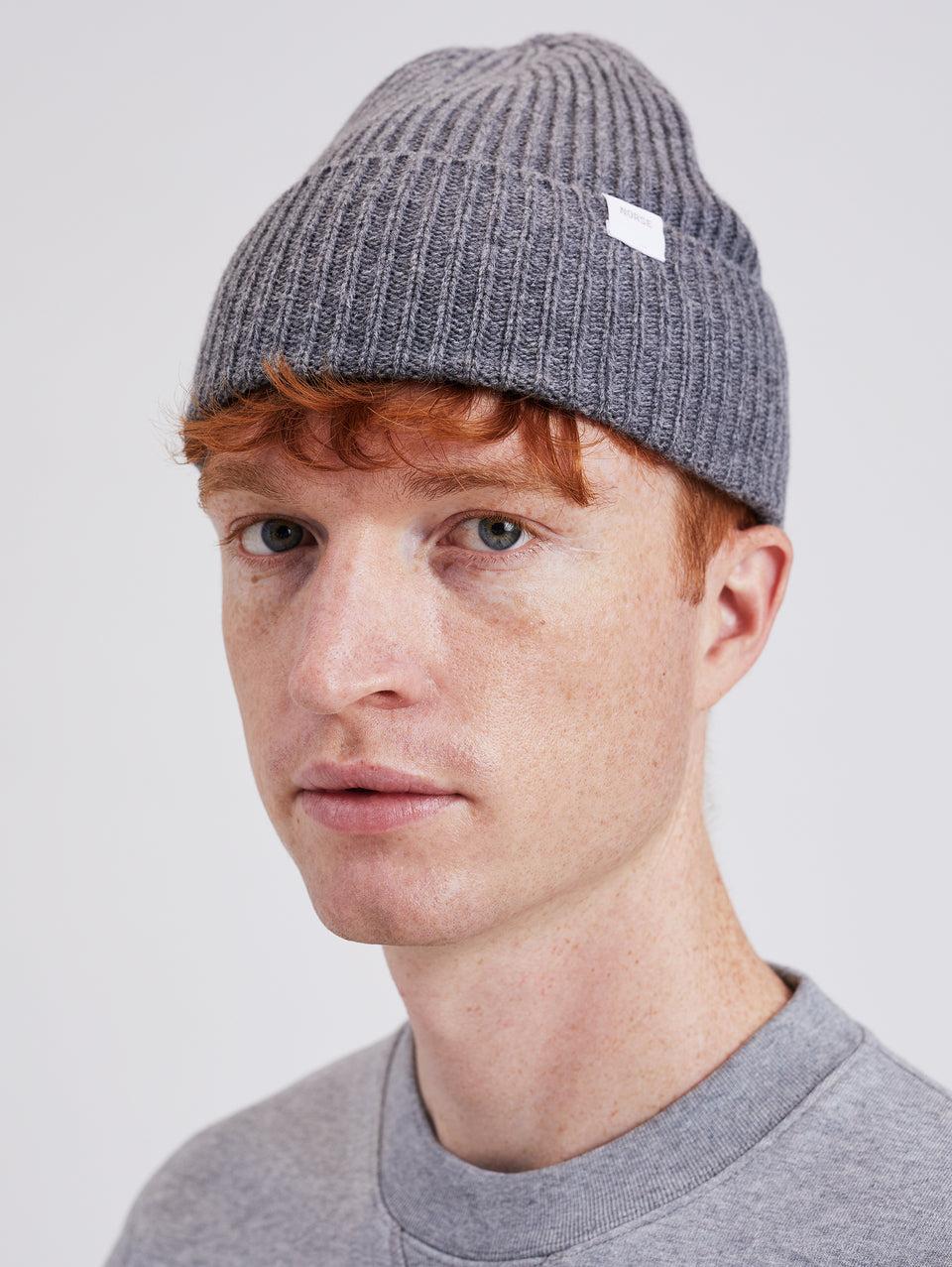 NORSE PROJECTS Berretto in Lana a Coste Grigio Convenienza