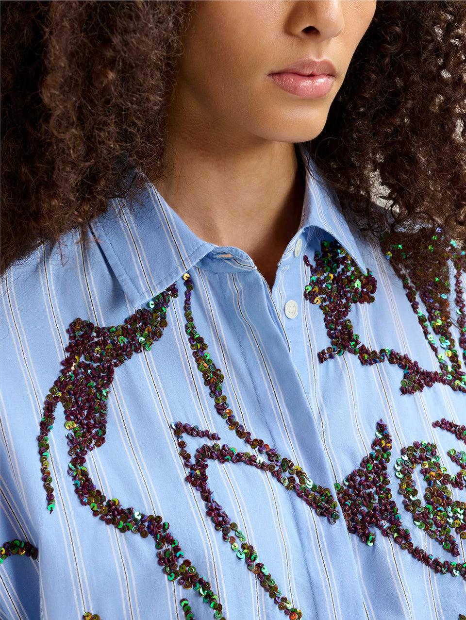 ESSENTIEL ANTWERP Camicia in Popeline con Fiori di Paillettes Bianco/Blu Acquista Ora