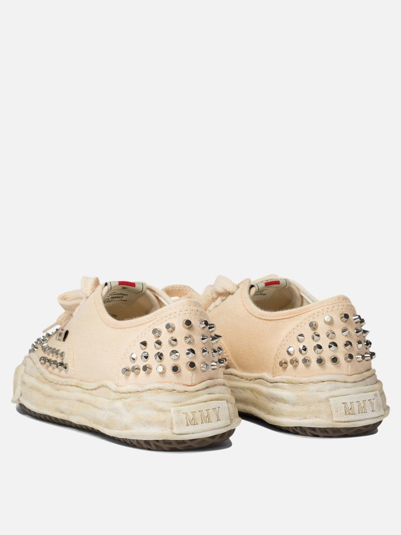 Vietti Maison Mihara Yasuhiro Sneaker con borchie "Baker" Pezzi Unici