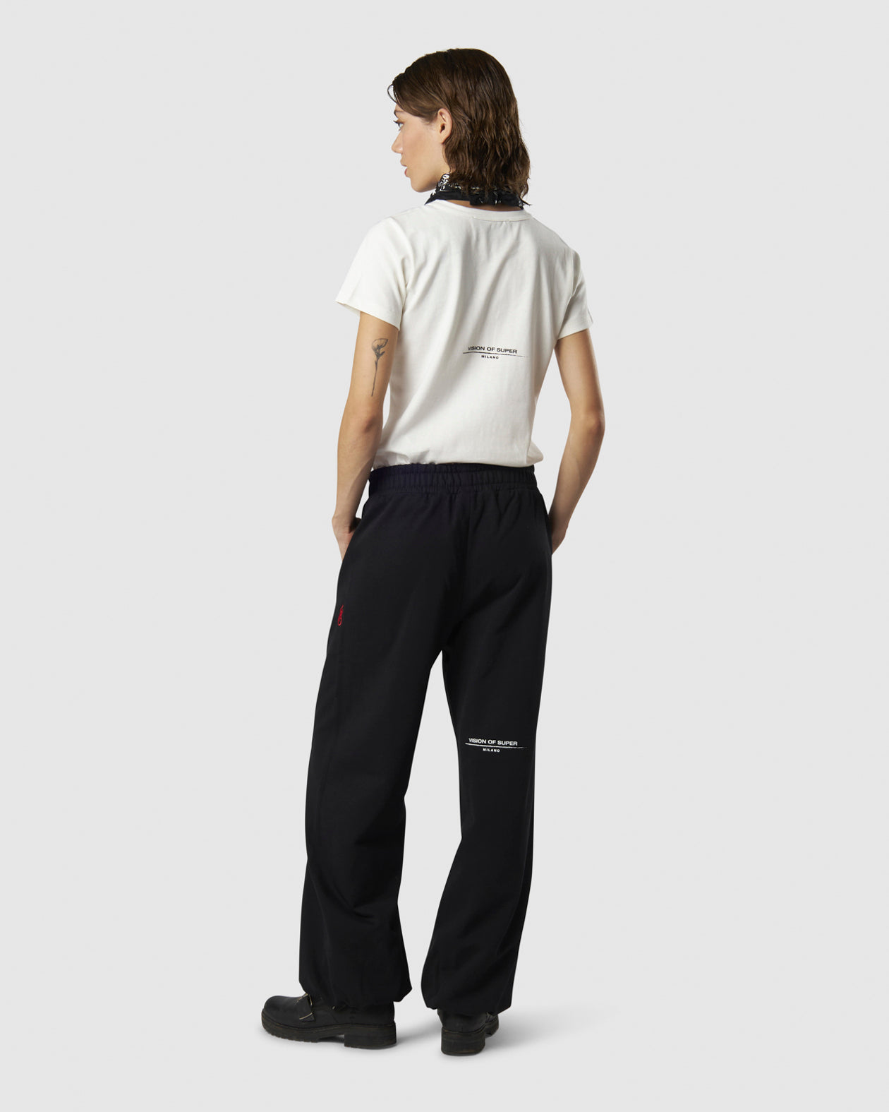 Vision Of Super BLACK WOMEN PANTS WITH EMBROIDERED FLAME LOGO ON FRONT AND PRINTED LOGO ON BACK Promozione