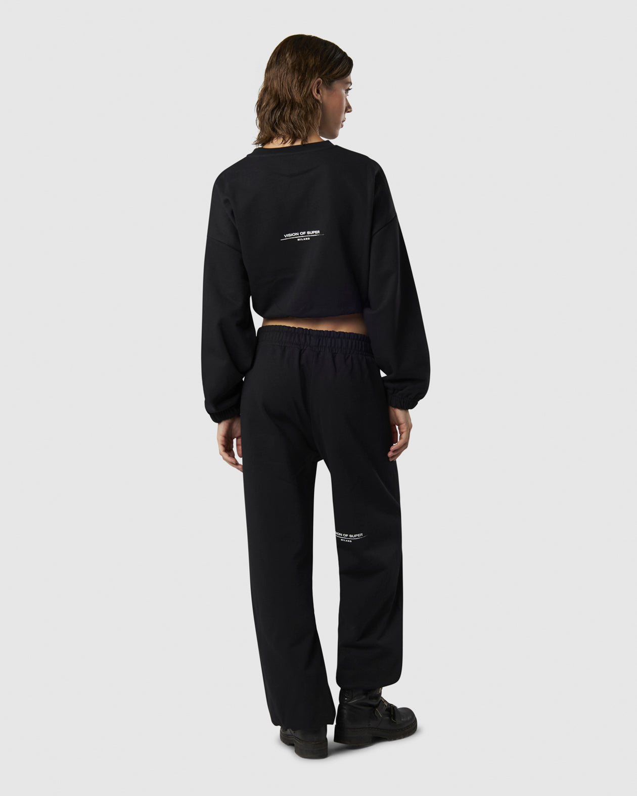 Vision Of Super BLACK CROP CREWNECK WITH EMBROIDERED FLAME LOGO ON FRONT AND PRINTED LOGO ON BACK Vendita
