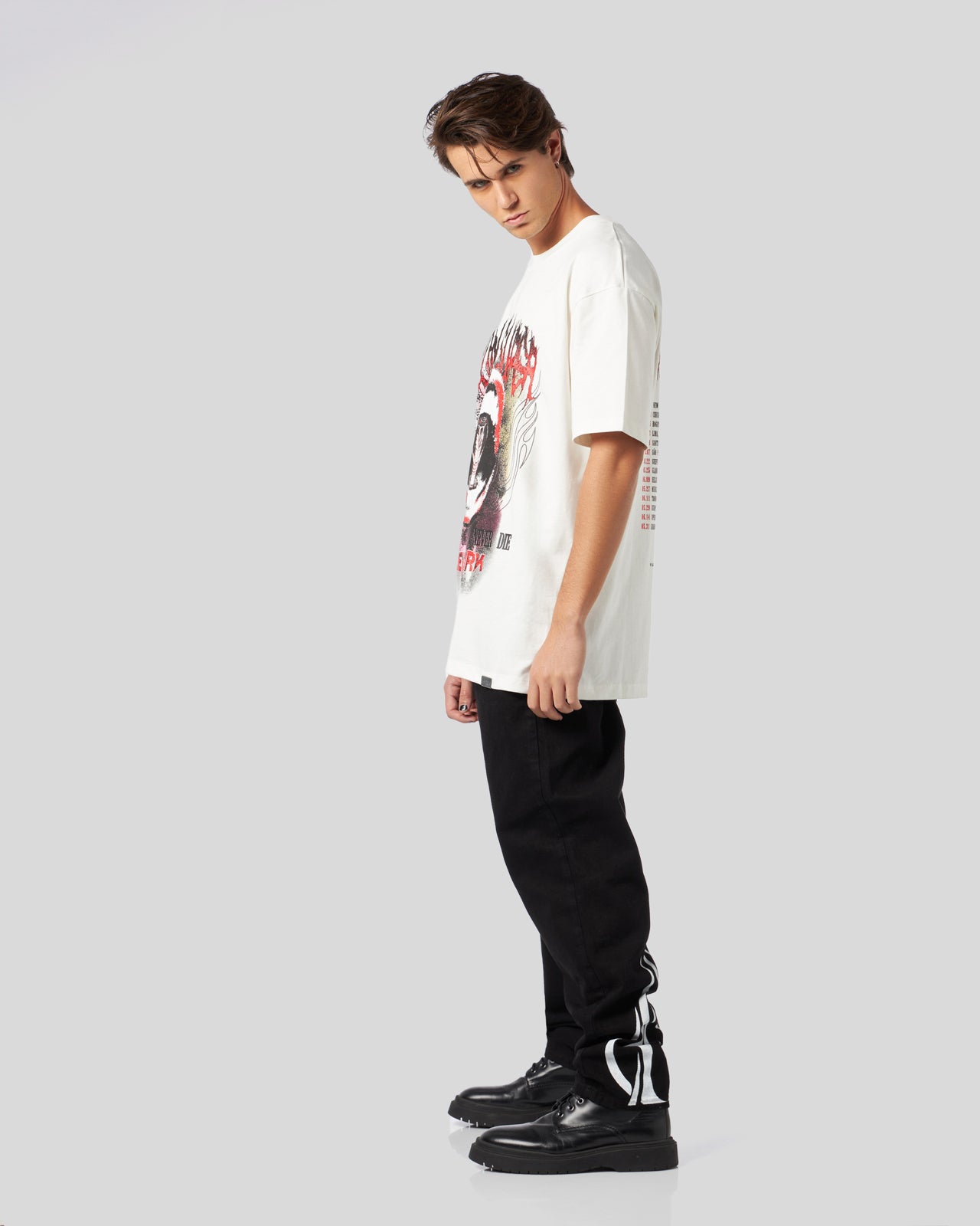 Vision Of Super BLACK DENIM JEANS WITH PRINTED FLAMES AND LOGO 2025
