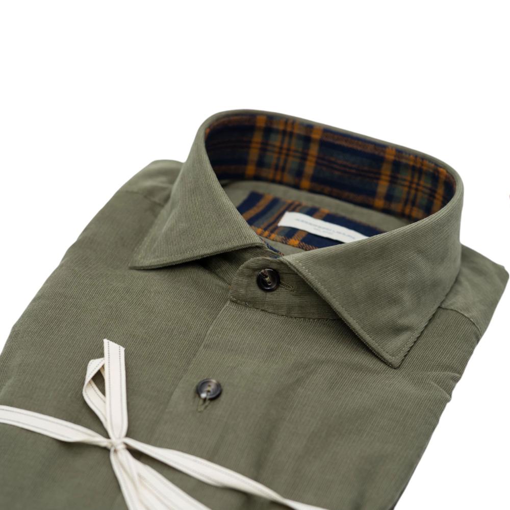 Alessandro Lamura Camicia in Velluto Millerighe Verde Oliva Con Dettagli Interni Geometrici Fino Al -60%